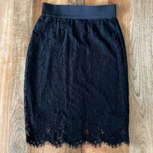 H&M Adorable black lace skirt